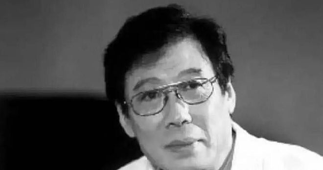 90岁焦晃近况曝光！穿纸尿裤、1天5包烟与小30岁娇妻住老破小 - 6