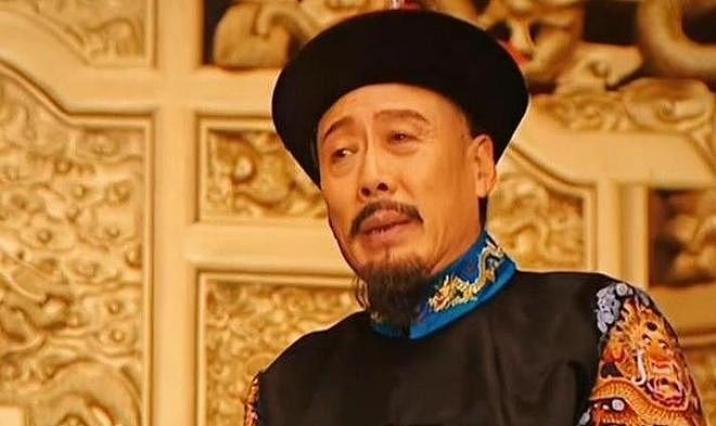 90岁焦晃近况曝光！穿纸尿裤、1天5包烟与小30岁娇妻住老破小 - 12