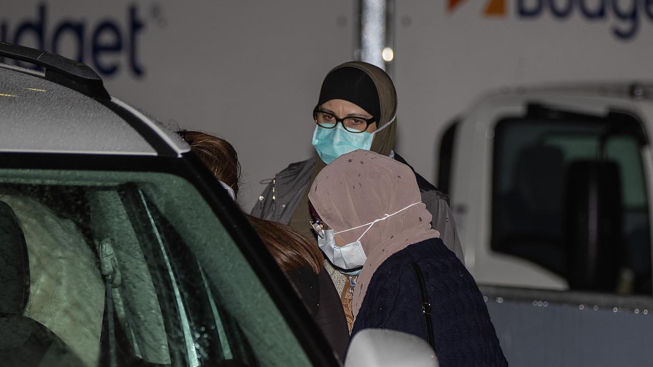 曝IS新娘入境澳洲享VIP待遇！点外卖由纳税人买单？（组图） - 3