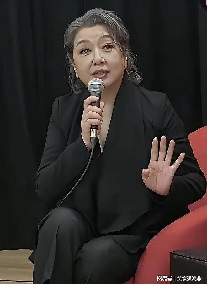 明星无滤镜后,周涛一脸凶相,李冰冰像小老太,金晨脸大如饼(组图) - 15