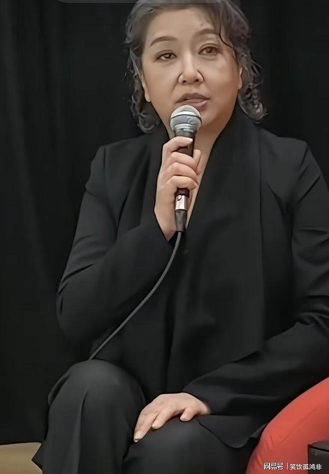 明星无滤镜后,周涛一脸凶相,李冰冰像小老太,金晨脸大如饼(组图) - 16