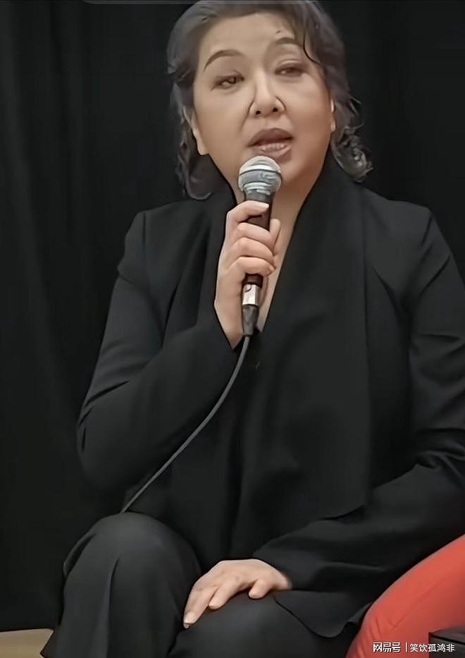 明星无滤镜后,周涛一脸凶相,李冰冰像小老太,金晨脸大如饼(组图) - 17