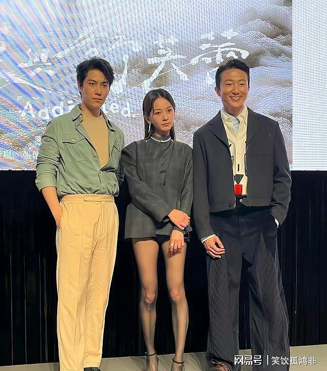 明星无滤镜后,周涛一脸凶相,李冰冰像小老太,金晨脸大如饼(组图) - 49