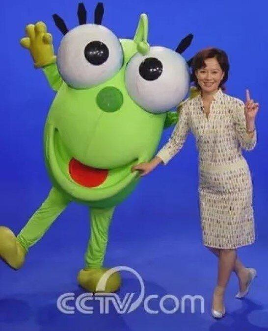 “鞠萍姐姐”六一退休,网友泪目:我的童年结束了(组图) - 3