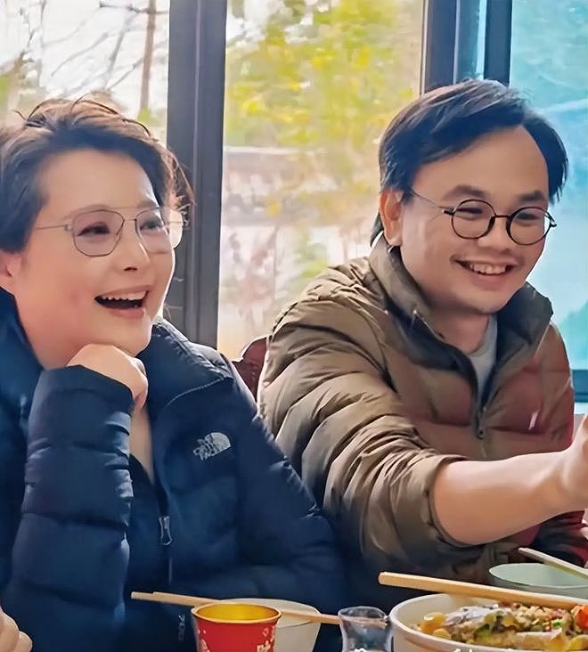 53岁袁立重病照曝光！曾为救万人散尽家财，如今自己躺上手术台 - 6