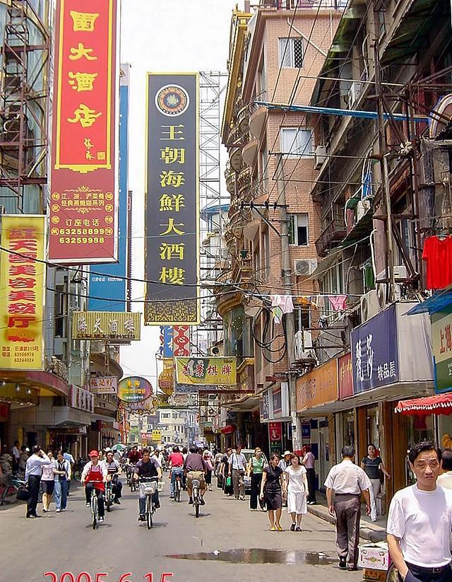 上海最有烟火气的街道，如今人去楼空，繁华究竟输给了谁？（组图） - 1