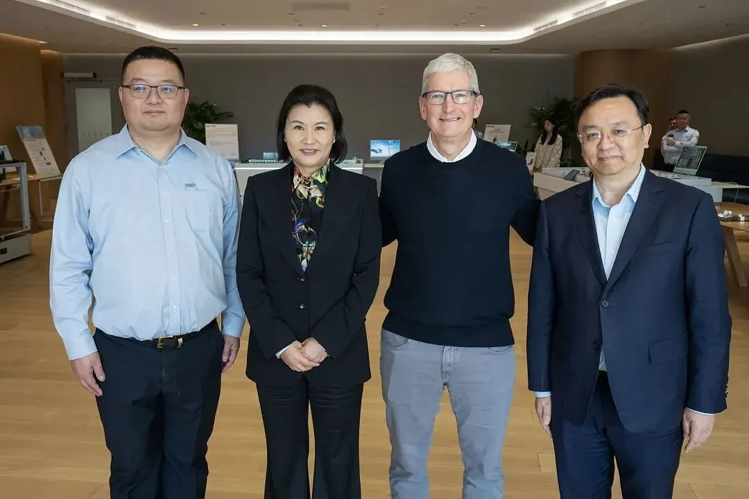 从7块到700亿:湖南打工妹,已成女首富(组图) - 13