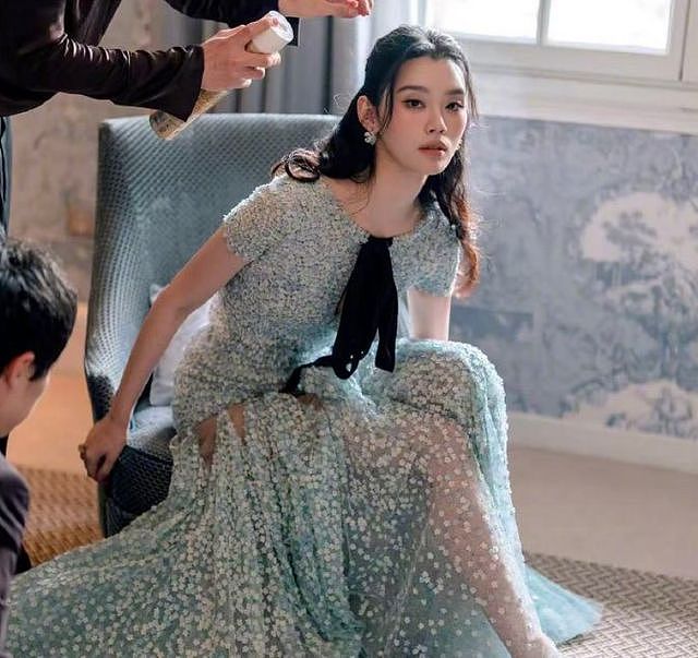 奚梦瑶何猷君婚礼晚宴现场照曝光,赌王四太谷爱凌王嘉尔专程飞来(组图) - 2