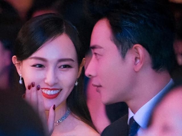 又传婚变？唐嫣罗晋感情状态曝光，两人艺术节同框打破谣言！（组图） - 2