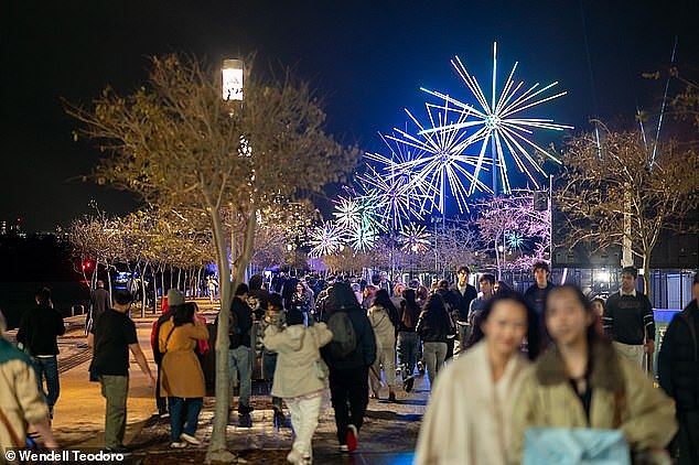 澳洲人口突破2800万，高移民掩盖经济真相，人均更穷了（组图） - 3
