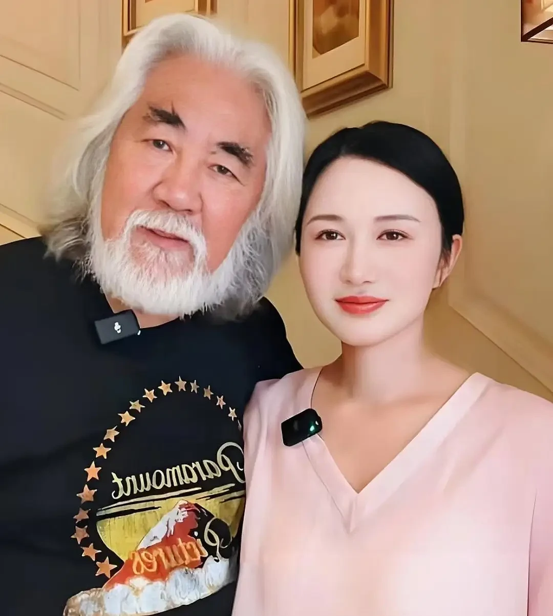 张纪中被曝婚内转移千万资产给小31岁现任（组图） - 3