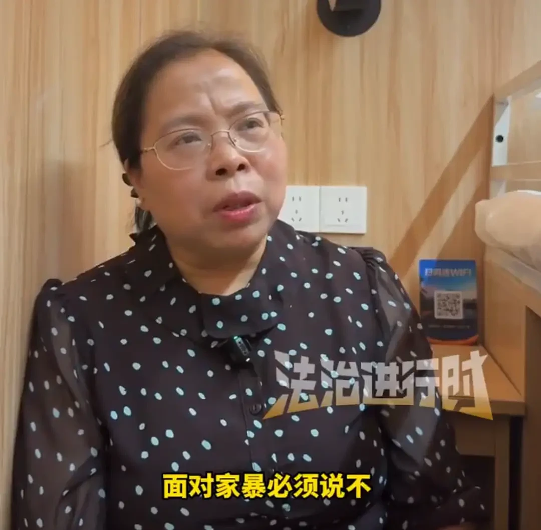 53岁女子忍受10年家暴拍下132张伤情照,法院判了(组图) - 27