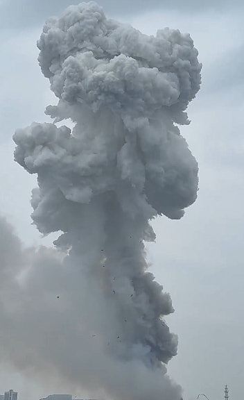 苏州工厂爆炸!火光冲天现蘑菇云,有人全身烧伤皮肤脱落(视频/组图) - 9
