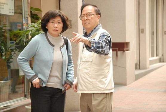 TVB老戏骨钟景辉离世，一生未婚无儿无女，唯一绯闻对象已故13年（组图） - 4