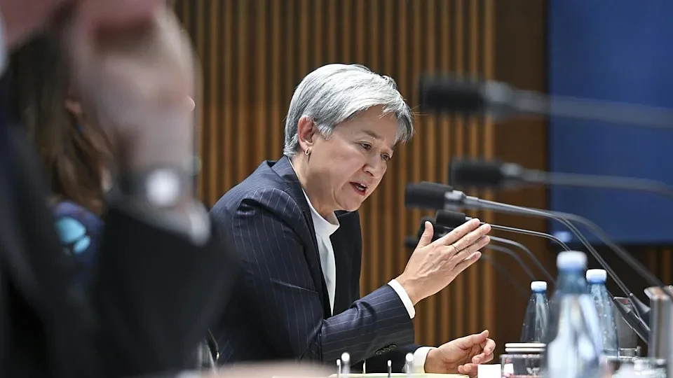 澳洲护照费被批贵得荒谬！黄英贤回应：我不知道为何别国会便宜（组图） - 3