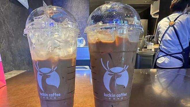消费者吐槽瑞幸去冰后仅半杯：花满杯钱得半杯货（组图） - 4
