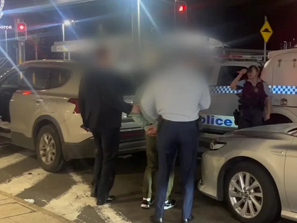 中途停车后座施暴！澳洲滴滴司机涉嫌性侵17岁女乘客，案发后仍继续接单 - 4