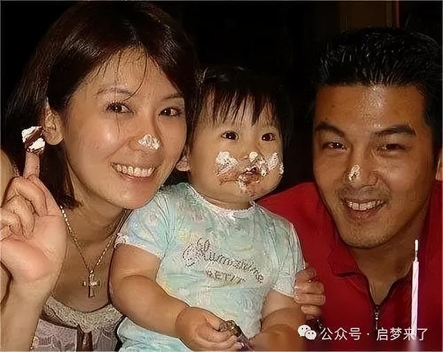 小酒窝说：就想要一张合照！董璇高云翔离婚7年后首同框全网破防 - 13