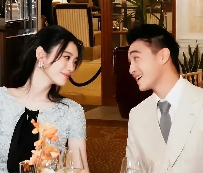 何猷君伴郎团让人背后冒凉气！除了王嘉尔 剩下17个全是顶级富二（组图） - 8