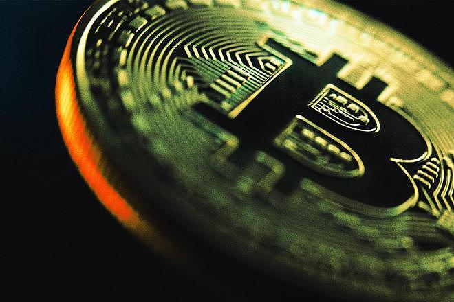 比特币跳水超45%：连最坚定的信仰者都开始跑路了（图） - 1