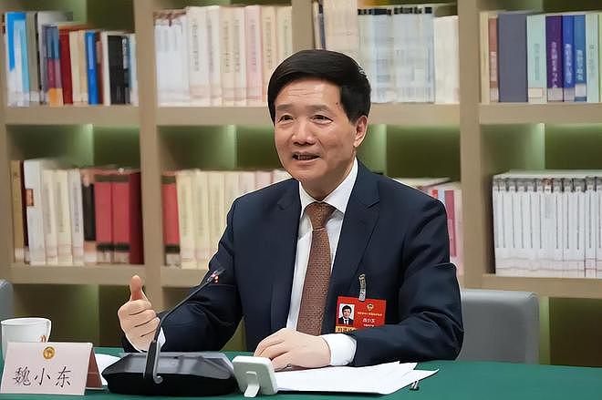 周末打虎！北京市政协主席魏小东任上被查（组图） - 1