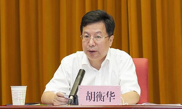 周末打虎！北京市政协主席魏小东任上被查（组图） - 4