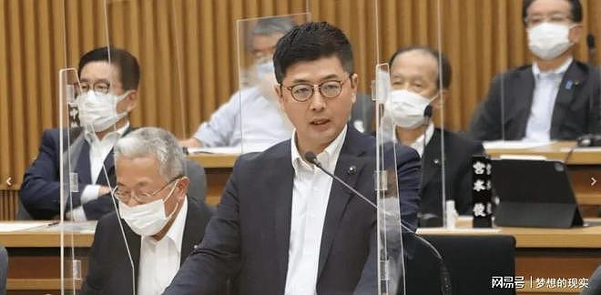 反华是工作，送孙是生活？高市早苗孙子在中国名校留学（组图） - 5