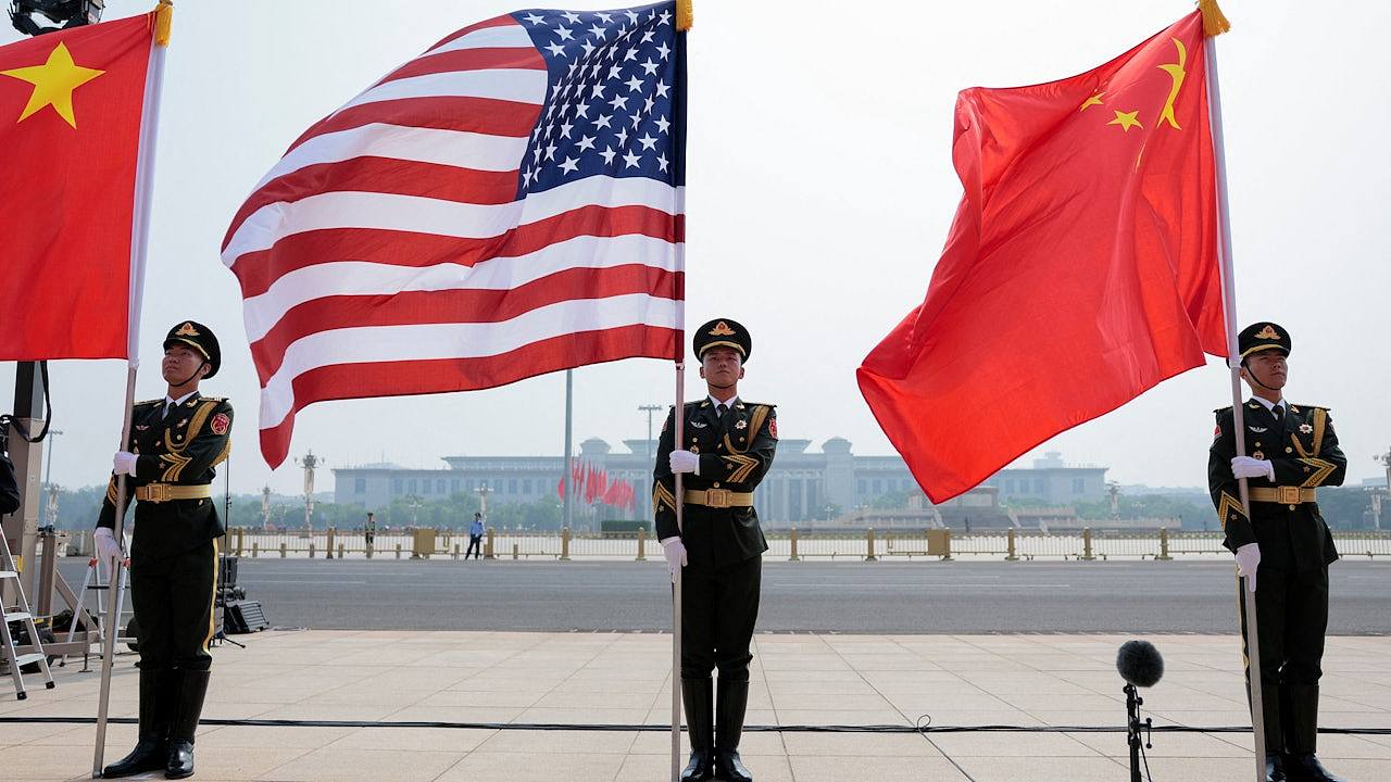 美媒：美国防部考虑借日韩造船厂建造舰艇，以应对中国军力日增（组图） - 1