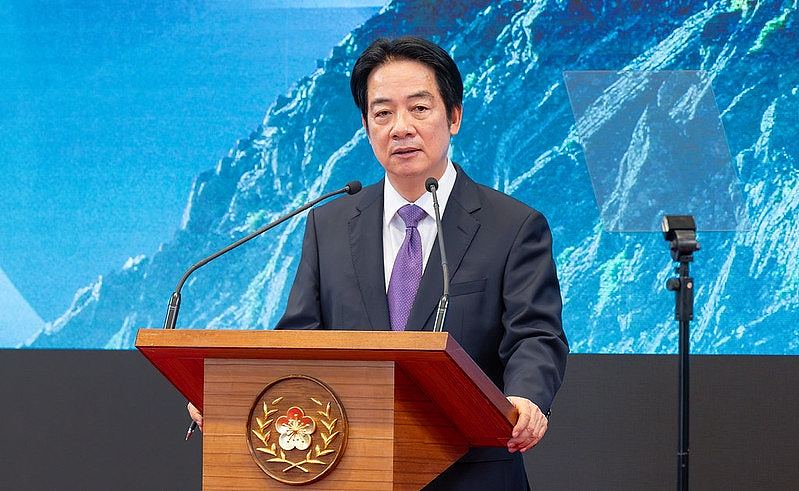 美媒：特朗普表示随时与赖清德就140亿美元军售案通话 - 2