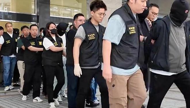 澳门特大卖淫案浮出水面，抓捕近400人，背后“靠山”不简单（组图） - 13