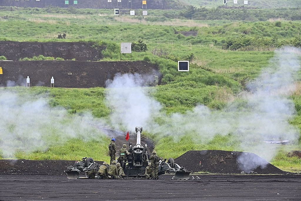 日本举行最大规模实弹军演,宣示正式迈向“有攻击能力”时代(组图) - 5
