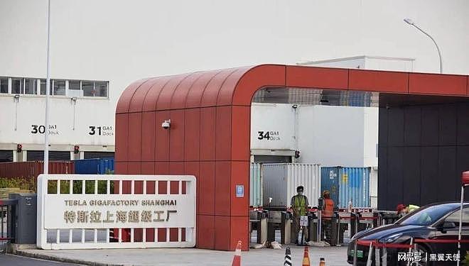 特斯拉上海工厂:无高管食堂,不强制加班,绩效达标有17薪(组图) - 5