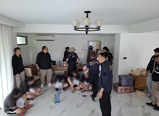 泰国警方清迈豪宅查获诈骗机房，10名中国公民遭逮（图） - 1