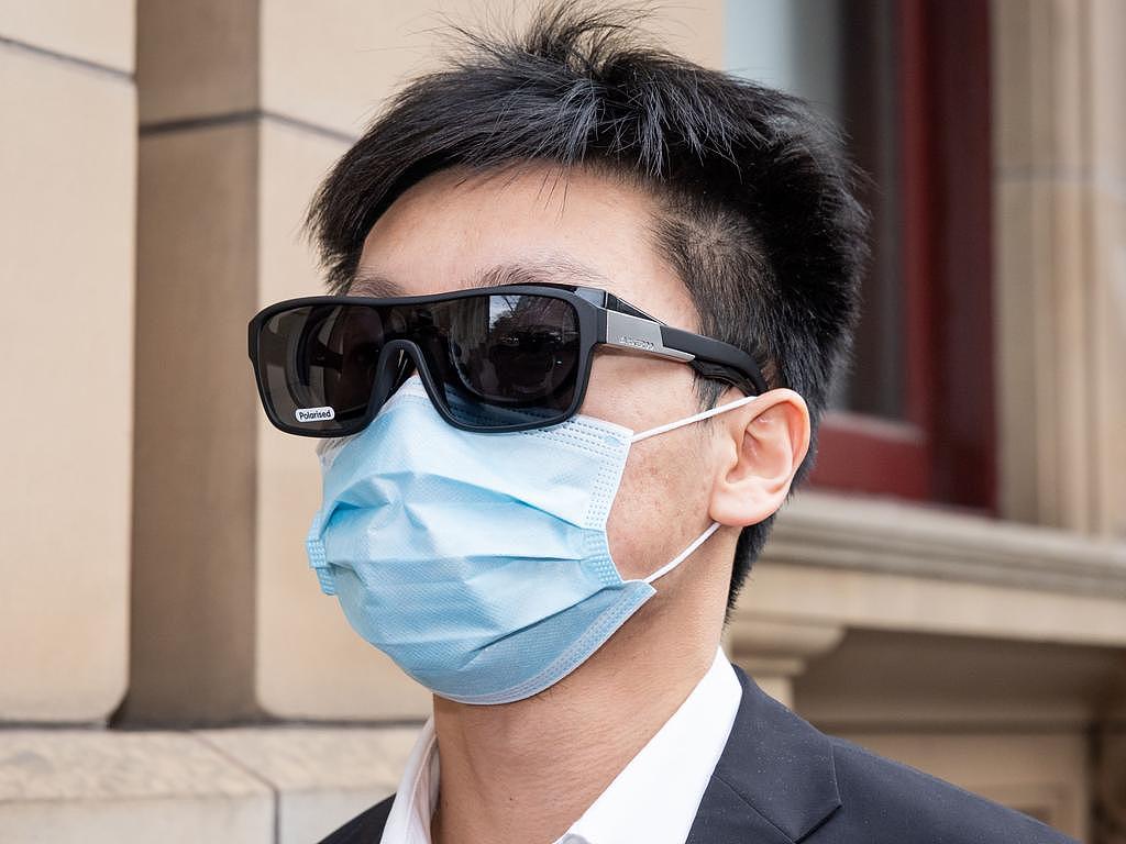 墨尔本华男被控偷拍，面临超900项指控！受害者达406人，涉事医院遭赔偿诉讼（组图） - 2