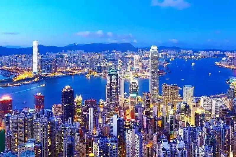 香港公仆统一加薪2%,追溯至4月生效!工会失望:幅度太少(组图) - 1