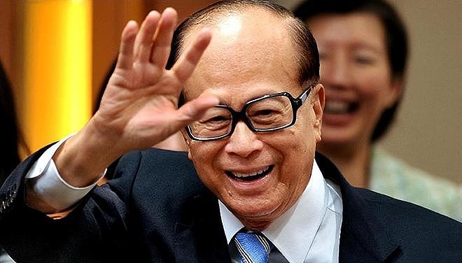 摊牌！何超琼出手，套现1.4亿或是开始，原来她和李嘉诚是同类人（组图） - 12