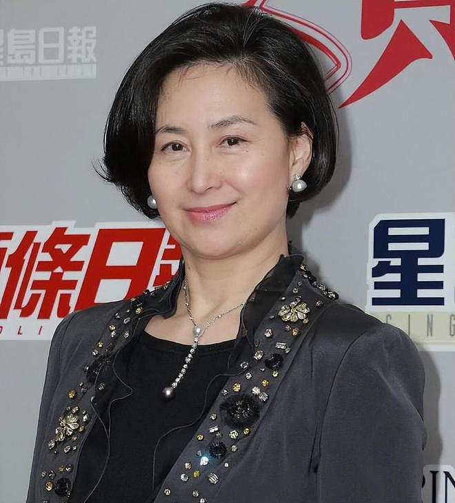 摊牌！何超琼出手，套现1.4亿或是开始，原来她和李嘉诚是同类人（组图） - 14
