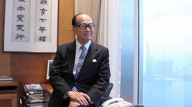 摊牌！何超琼出手，套现1.4亿或是开始，原来她和李嘉诚是同类人（组图） - 18