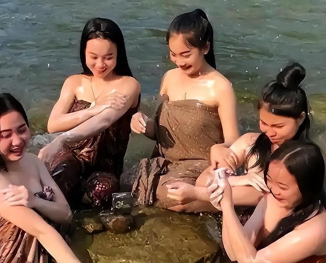 亚洲最穷国,中国游客去了就是土豪,女性开放为何无人敢定居?(组图) - 2