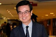 晚节不保！黄百鸣被判入狱后，更多恶行被扒，李小冉也曾是受害者（组图）