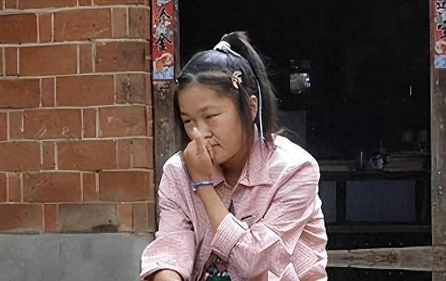 河南“零分女生”蒋多多:因不满高考制度,在试卷上写8000字长文(组图) - 2