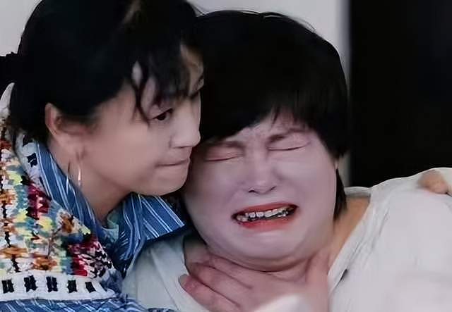 45岁于娜复出泪崩！AI画像撞脸病逝丈夫，五年姐弟恋救赎太好哭（组图） - 5
