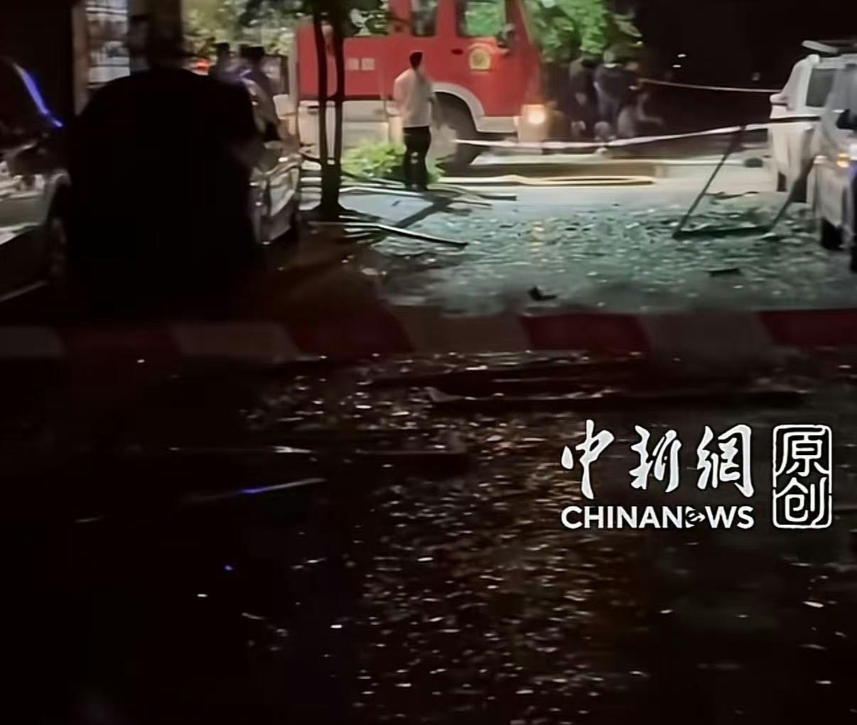 广西桂林爆炸7死17伤！有阳台炸毁，居民：听到两声爆炸（组图） - 3