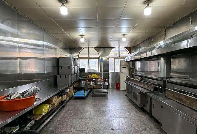 “鹅腿阿姨”塌房了，家庭月收入5万，清北学生吃了几年鸭腿 - 5