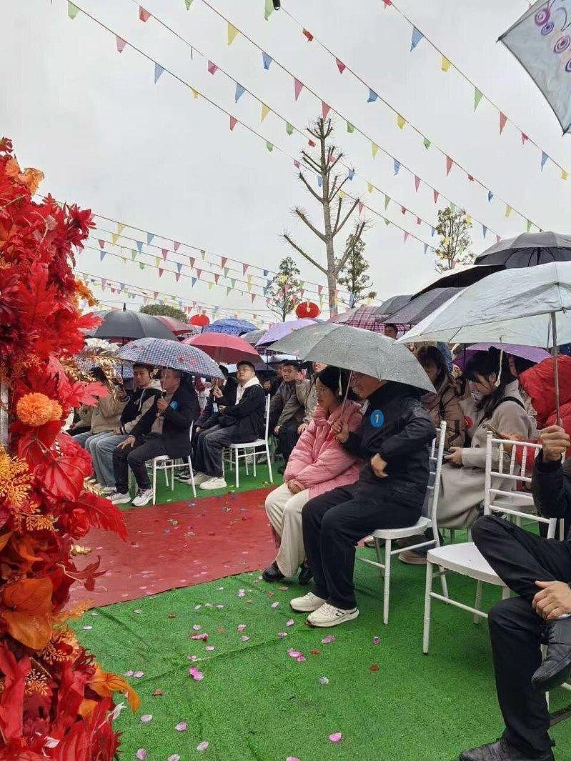 介绍媳妇奖励1000元！河南村支书“脱单悬赏”为光棍征婚（组图） - 7