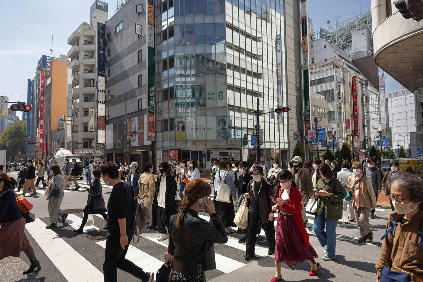 东京池袋街头突发抢劫案,6旬中国籍妇人被抢800万日圆(组图) - 2