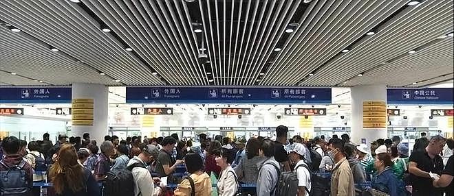 广州机场外籍人员滞留:啥都不带就想入境?网友表态规矩不是摆设 - 17