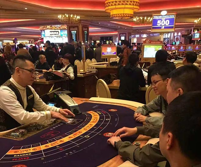 香港名媛出手追债!赵薇前夫被曝欠下6亿天价赌债...(组图) - 7