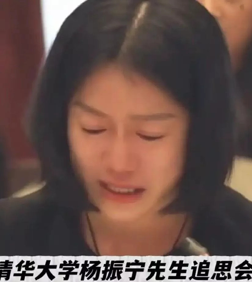 杨振宁走后半年,50岁翁帆喝酒骑马潇洒似少女(组图) - 4