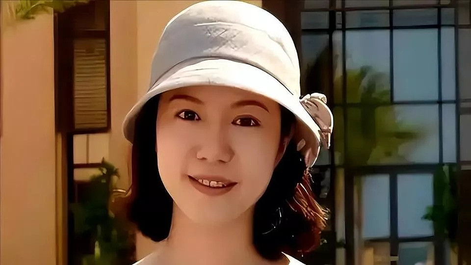 杨振宁走后半年,50岁翁帆喝酒骑马潇洒似少女(组图) - 8
